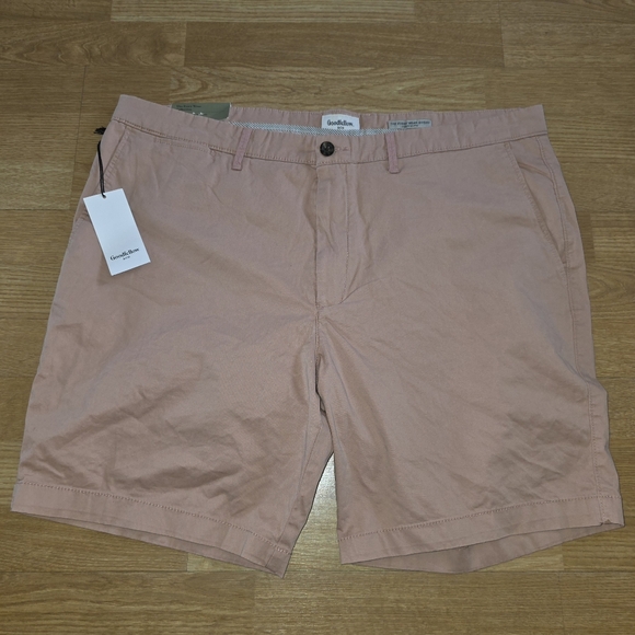 Goodfellow & Co Flat Front The Every Wear Shorts Coral Pink Size 42 NWT D-2846 - Picture 2 of 6